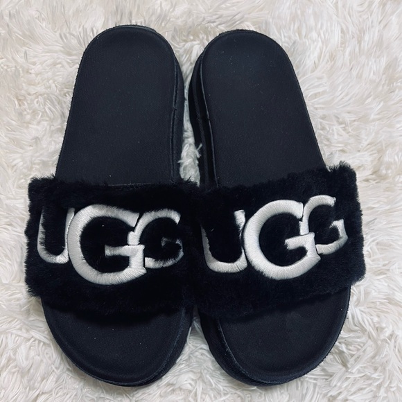 UGG Black Fuzzy Slide Sandals - Picture 7 of 7